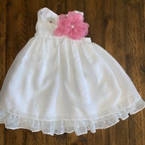 Beautiful white dress.